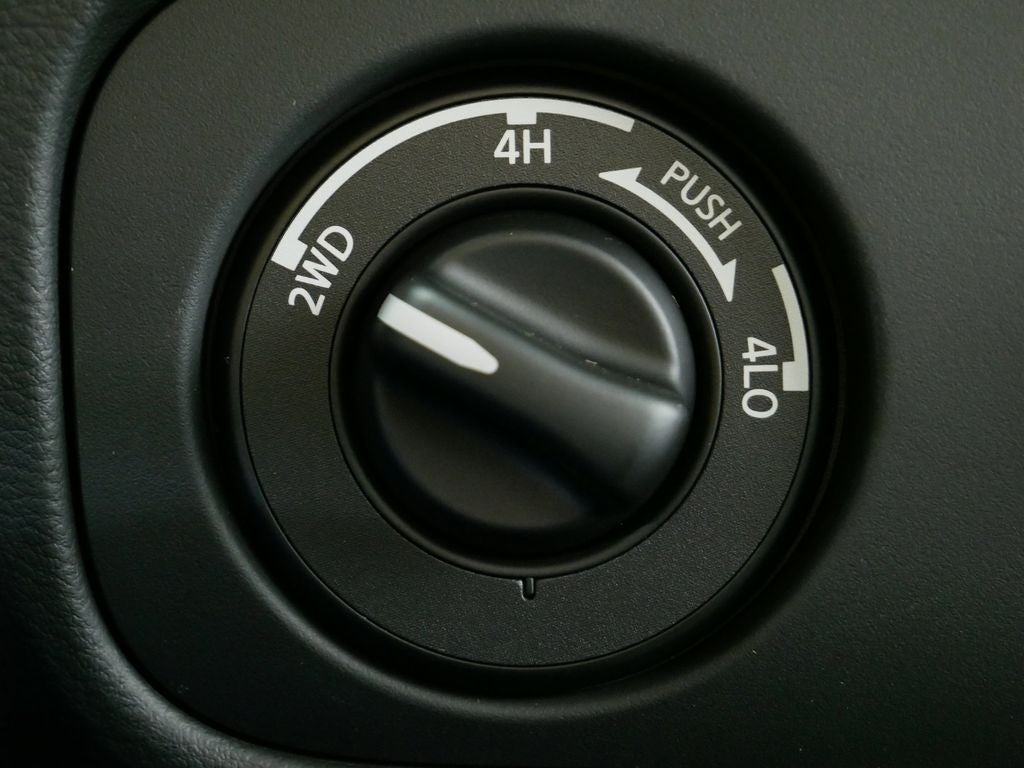 2025 Nissan Frontier S