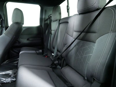 2026 Nissan Frontier SV Dark Armor