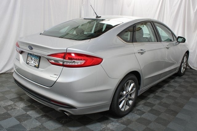 Used 2017 Ford Fusion SE with VIN 3FA6P0HD6HR179806 for sale in Brooklyn Park, Minnesota