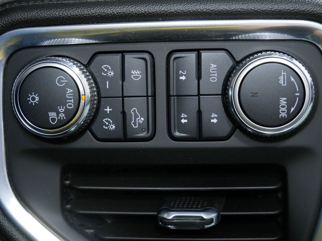 2022 GMC Sierra 1500 Limited Elevation