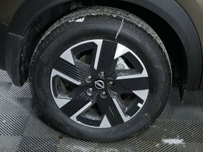 2026 Nissan Kicks SV Cold Weather Package