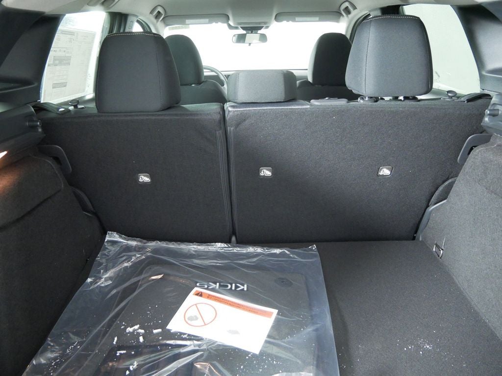 2026 Nissan Kicks SV Cold Weather Package