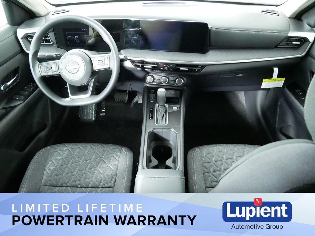 2025 Nissan Kicks SV Premium