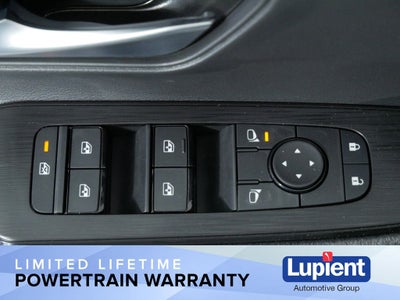 2025 Nissan Kicks SV Premium