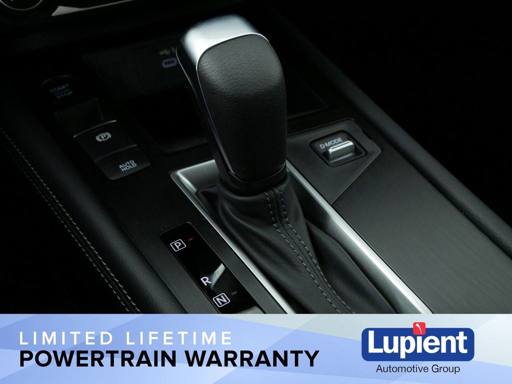 2025 Nissan Kicks SV Premium