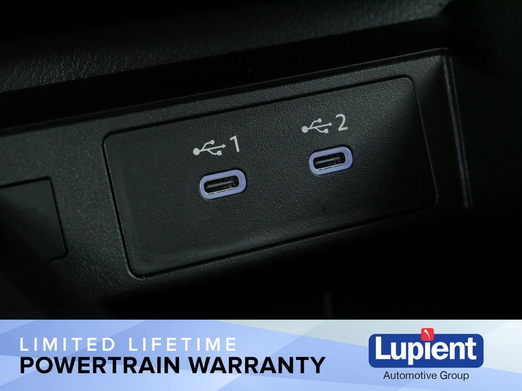 2025 Nissan Kicks SV Premium