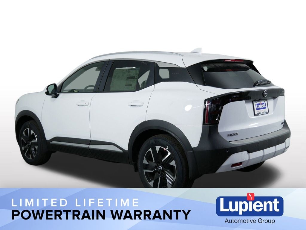 2025 Nissan Kicks SV Premium