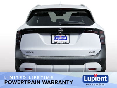 2025 Nissan Kicks SV Premium