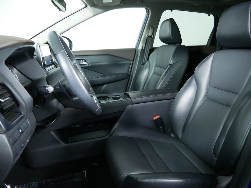 2021 Nissan Rogue SV Premium Package