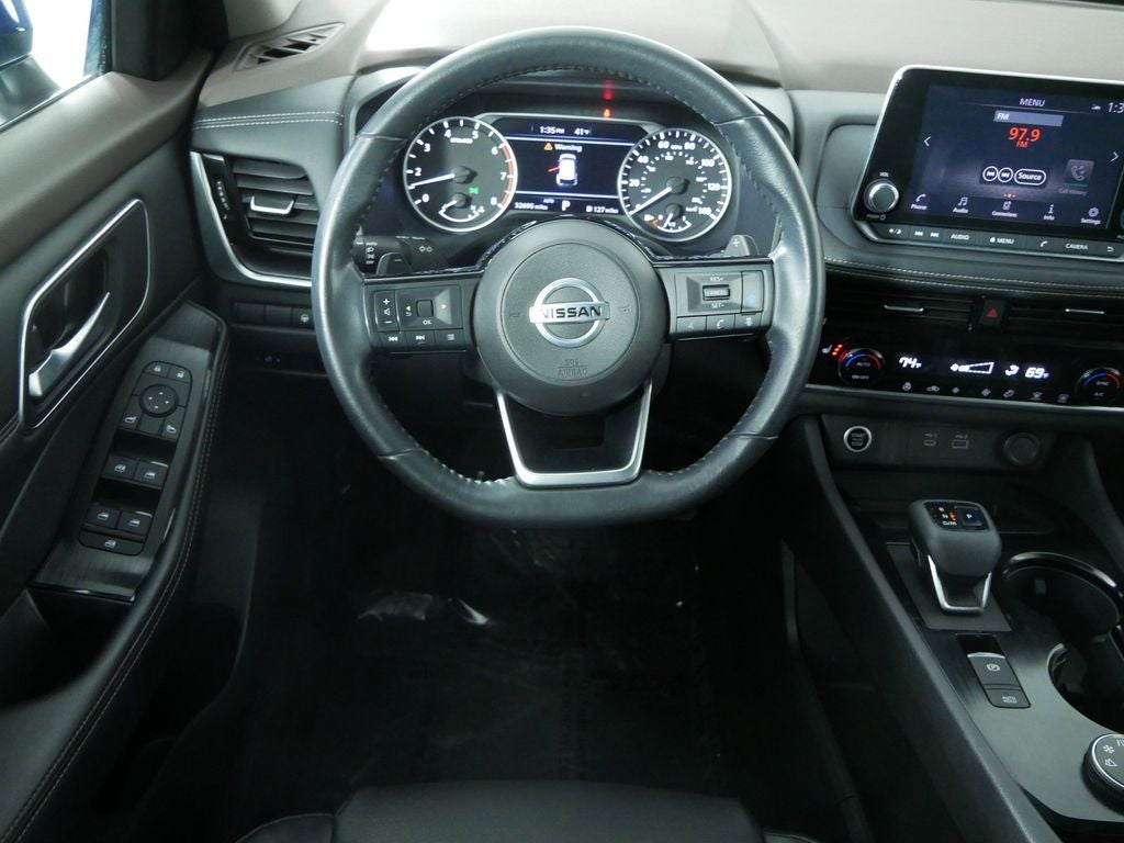 2021 Nissan Rogue SV Premium Package