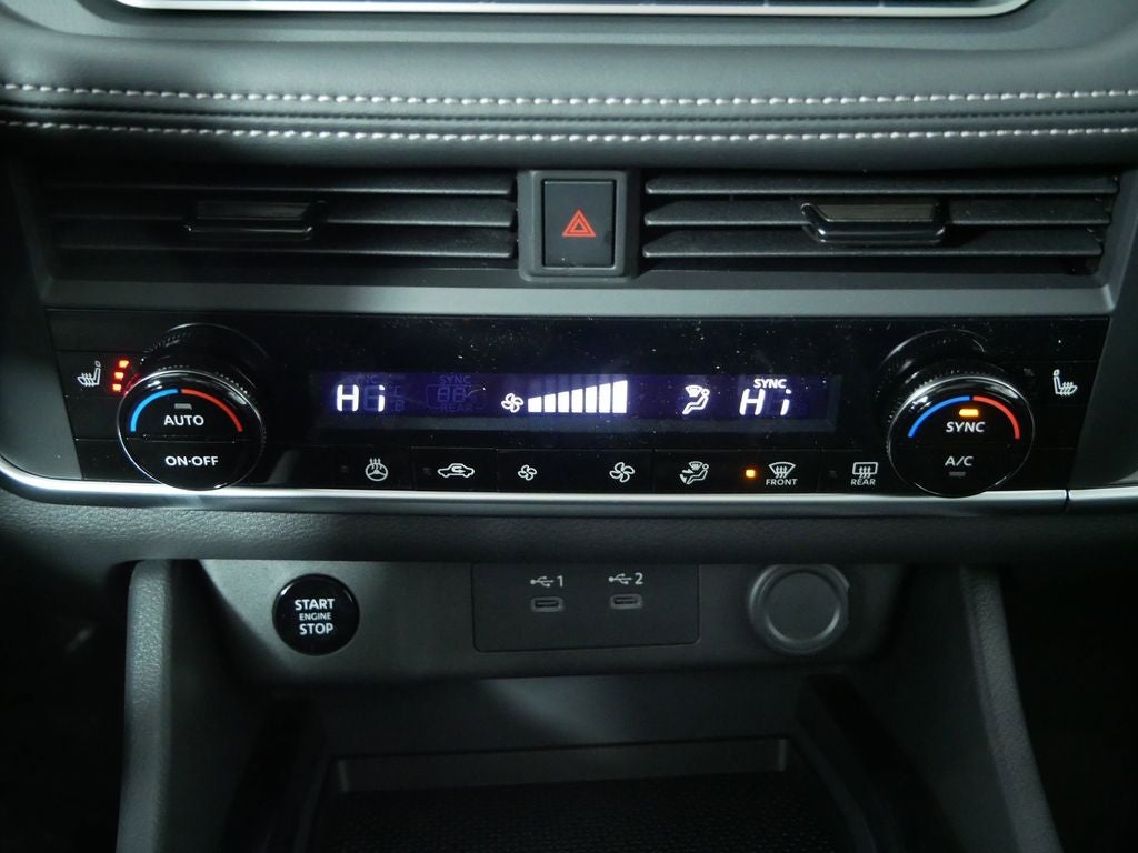 2026 Nissan Rogue Dark Armor