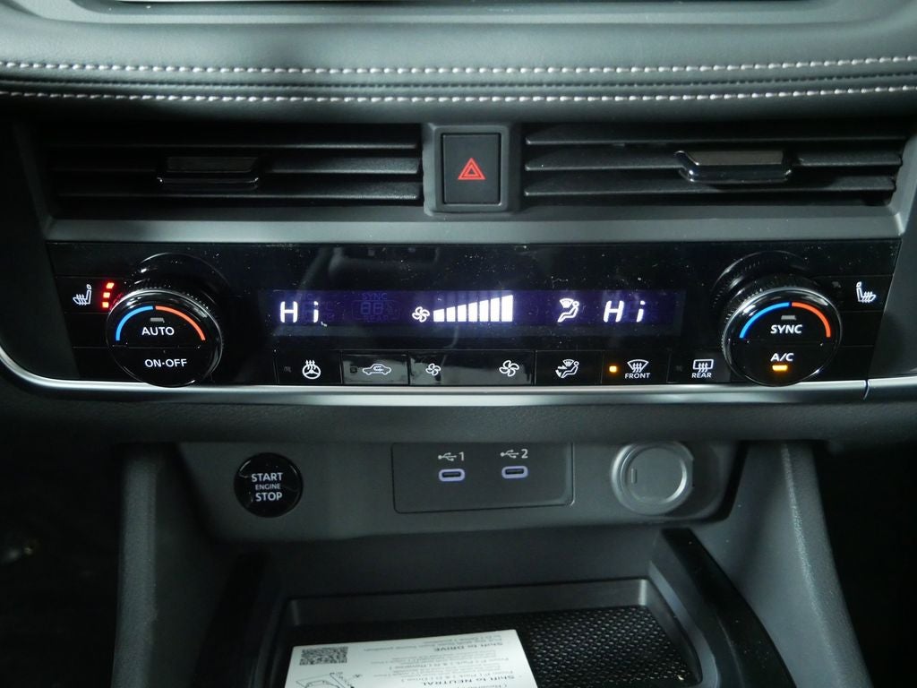 2026 Nissan Rogue SV