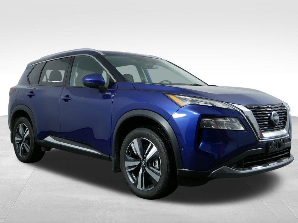 Used 2022 Nissan Rogue SL with VIN 5N1BT3CB5NC711581 for sale in Brooklyn Park, Minnesota