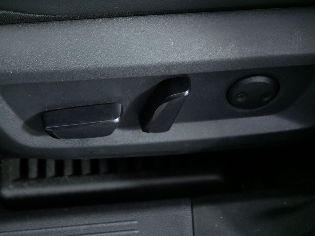 2022 Nissan Rogue SL Premium Package