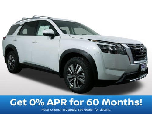 2025 Nissan Pathfinder SL