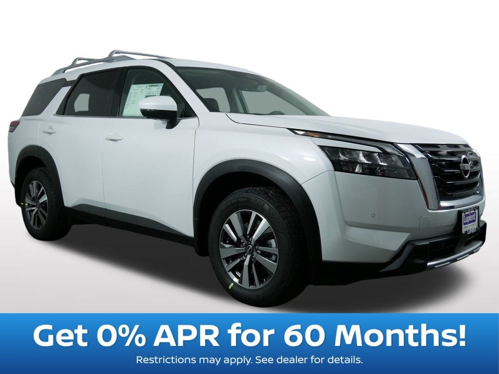 2025 Nissan Pathfinder SL