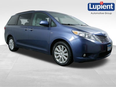 2017 Toyota Sienna XLE 7 Passenger