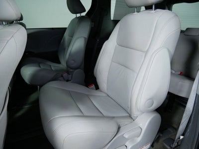 2017 Toyota Sienna XLE 7 Passenger