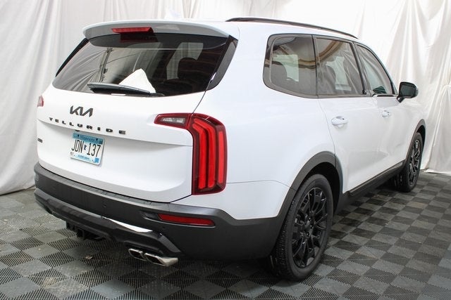Used 2022 Kia Telluride SX with VIN 5XYP5DHC0NG276752 for sale in Brooklyn Park, Minnesota