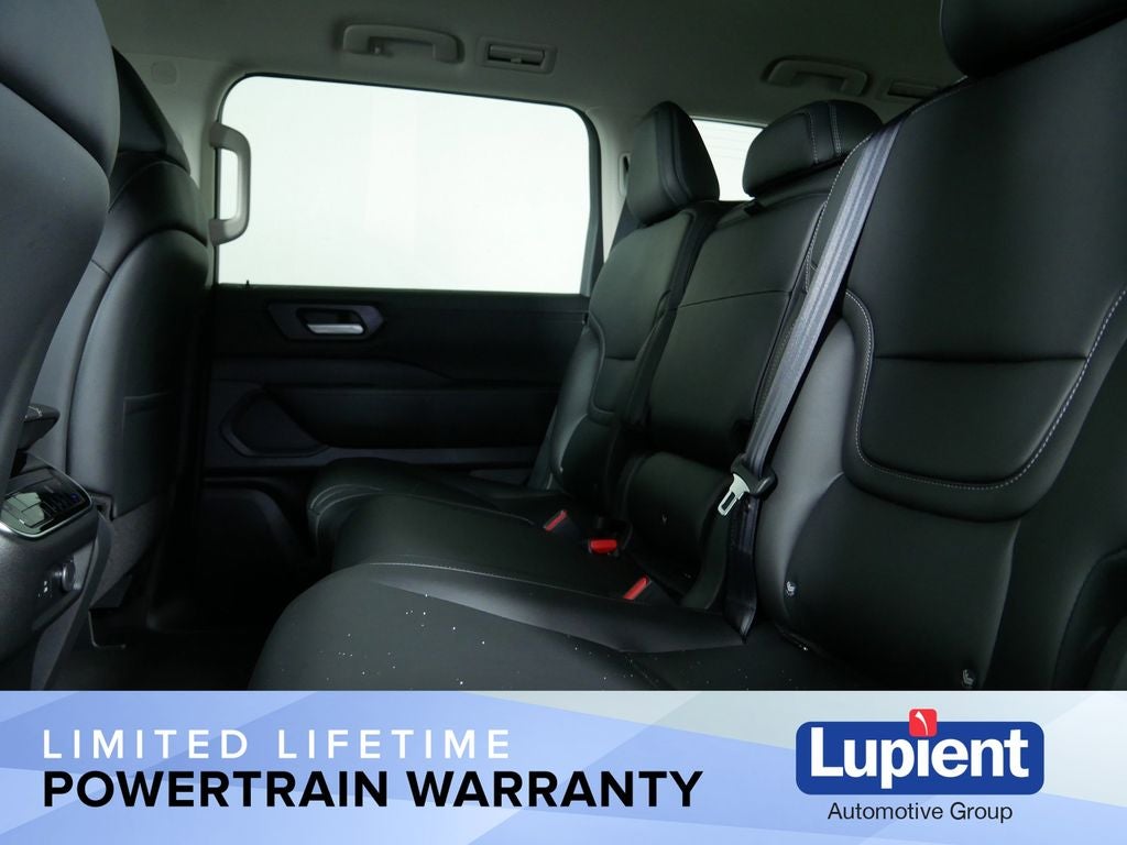 2026 Nissan Armada SV