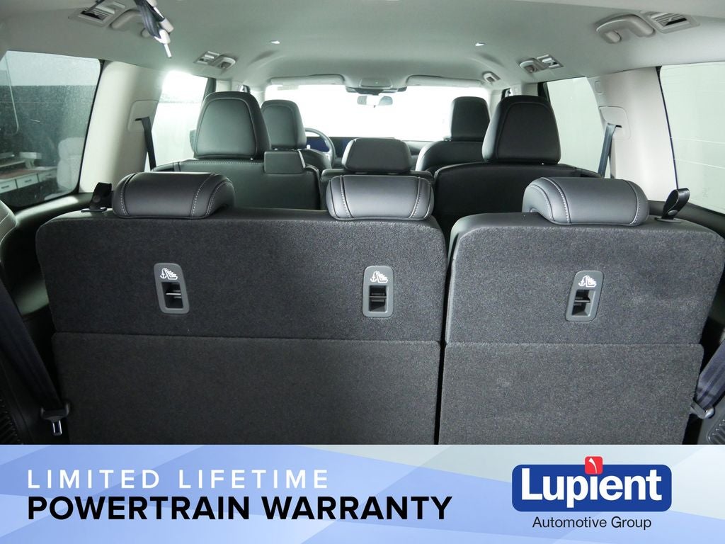 2026 Nissan Armada SV