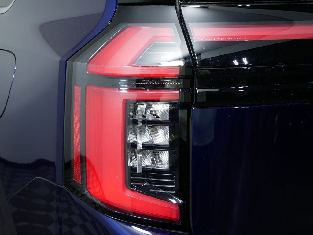 2025 Nissan Armada Platinum Reserve