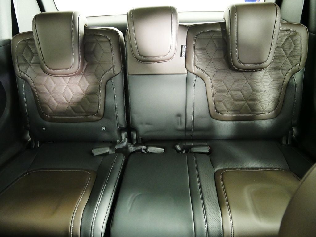 2025 Nissan Armada Platinum Reserve Reserve