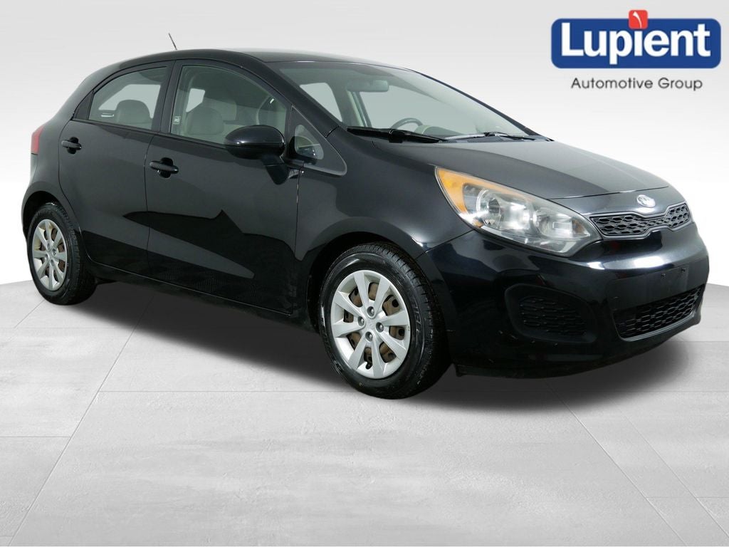 2014 Kia Rio 5-Door LX