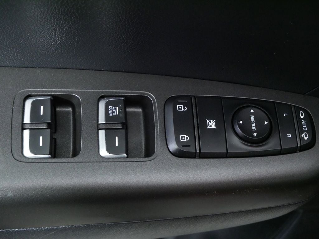 2022 Kia Sportage LX Value Package