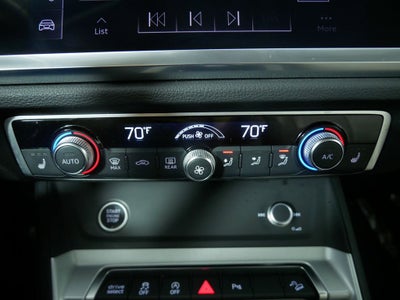 2022 Audi Q3 Premium quattro