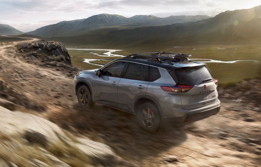 Lupient Nissan in Brooklyn Park MN