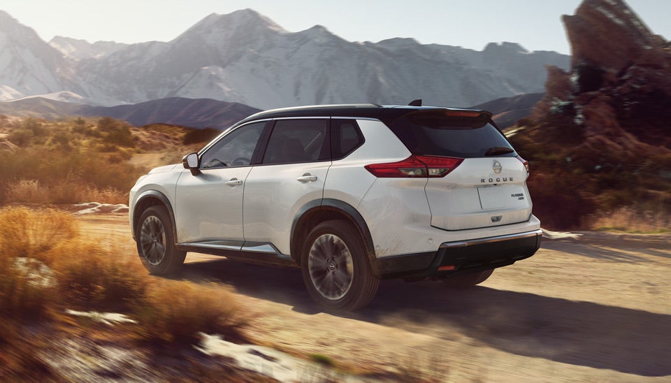 Lupient Nissan in Brooklyn Park MN