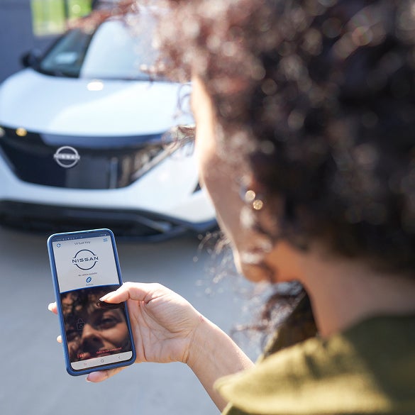 Lupient Nissan in Brooklyn Park MN