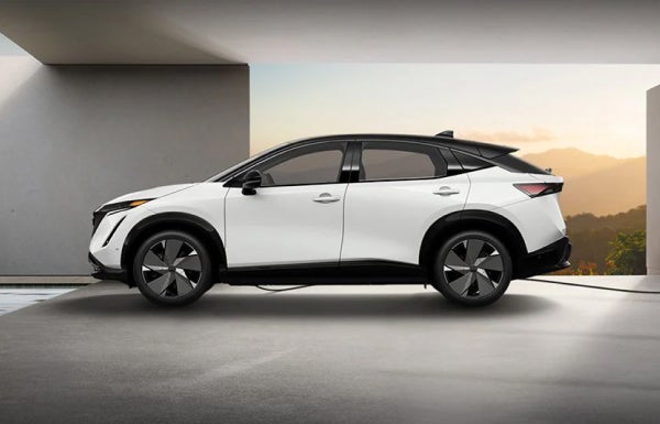 Lupient Nissan in Brooklyn Park MN