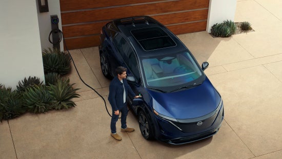 Lupient Nissan in Brooklyn Park MN