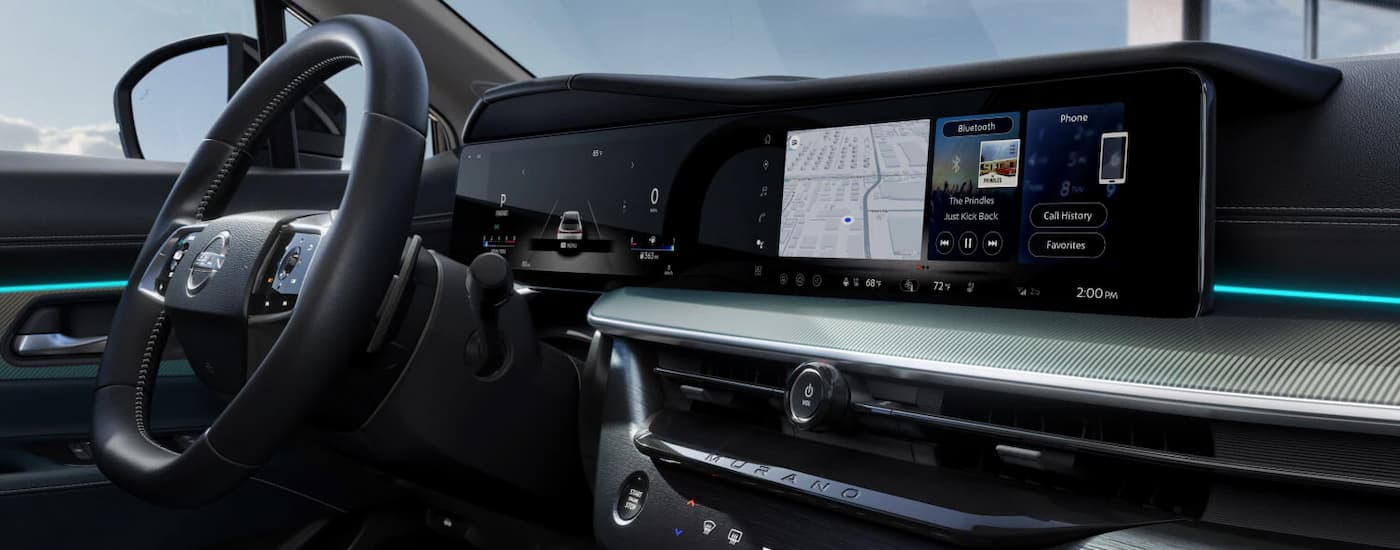 Infotainment display and digital guage cluster on a 2025 Nissan Murano